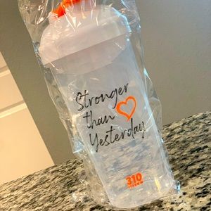 Brand New 310 Shaker!